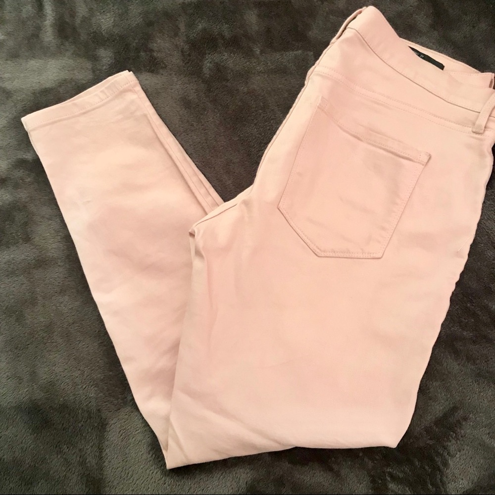 Pink skinny jeans